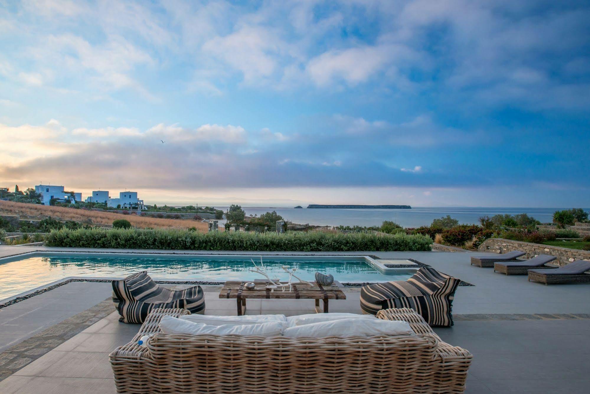 Vila Aelia Hospitality Paros Chrisi Akti  Exteriér fotografie